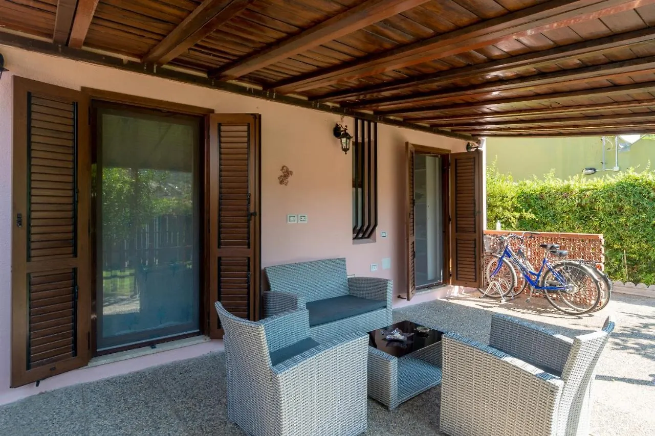 Feriehus Casa Zen A Geremeas Villa Cagliari Italien